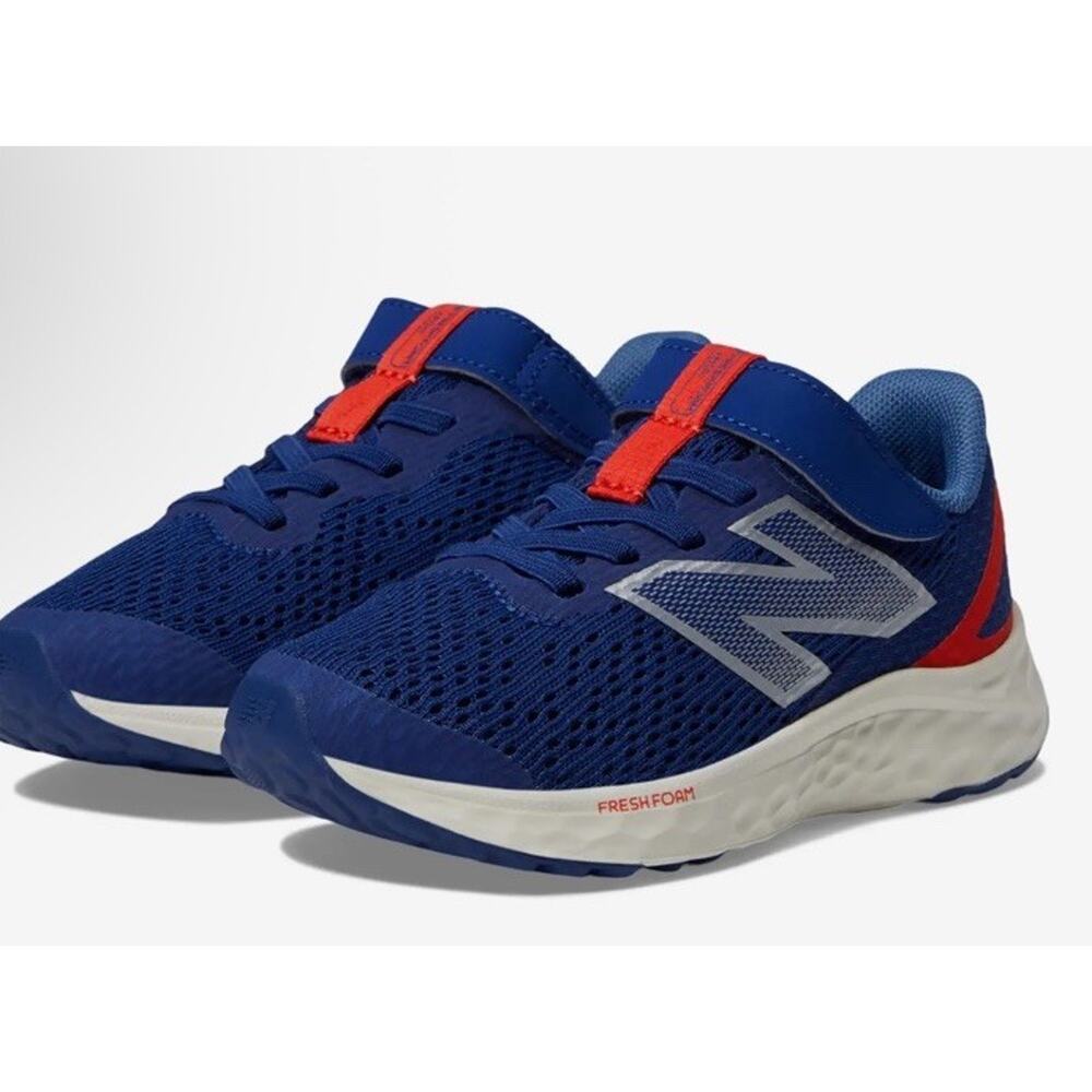 New Balance Fresh Foam Arishi v4 Bungee Lace with Top Strap Kids Size 1